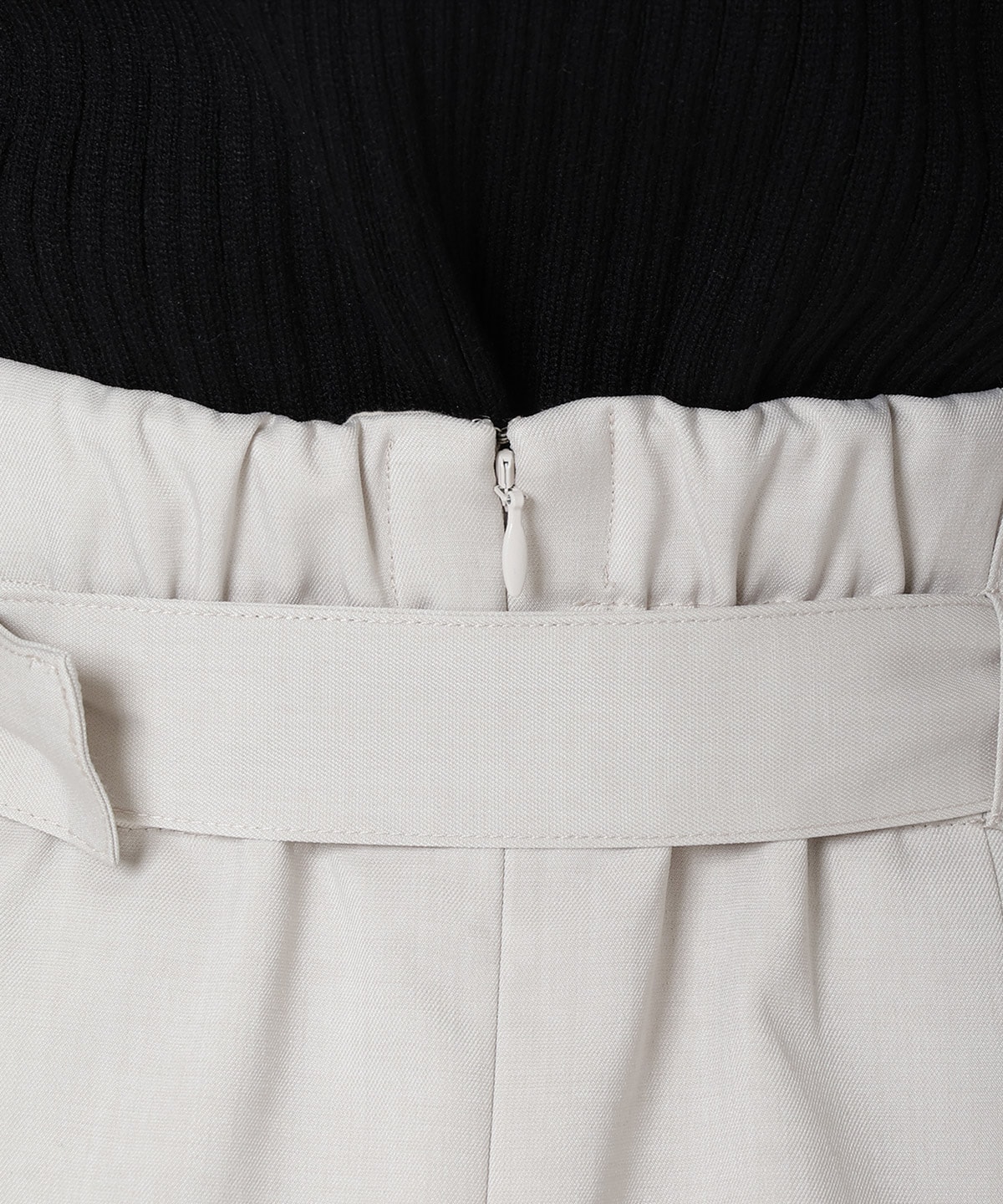 切り替えプリーツスカート