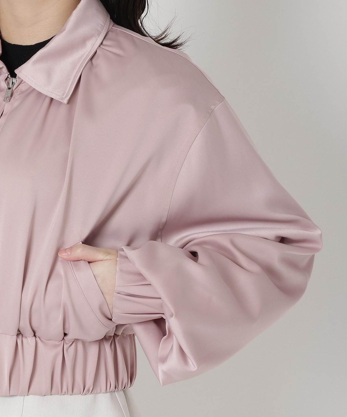 ショートブルゾン