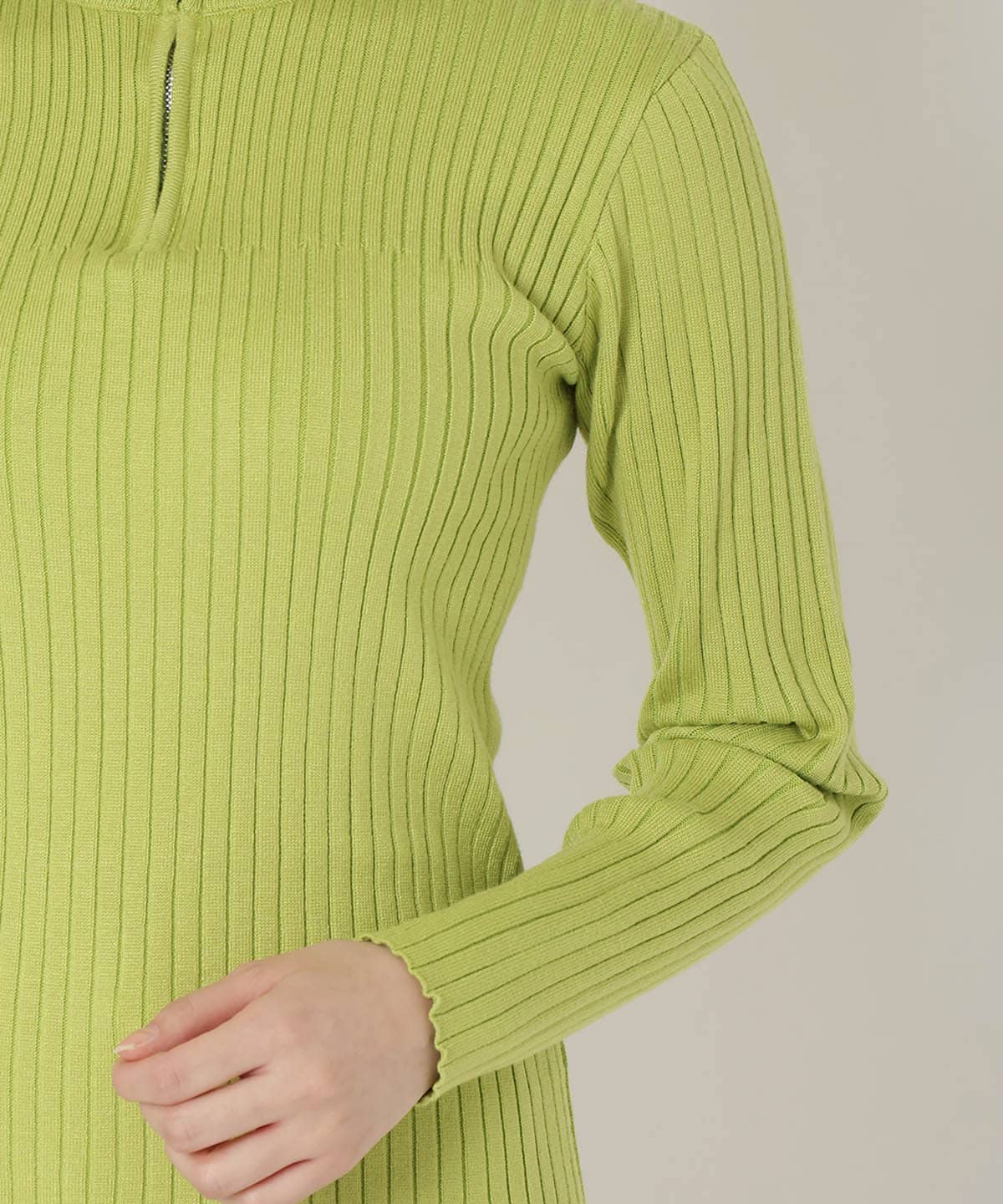 ジップアップニット