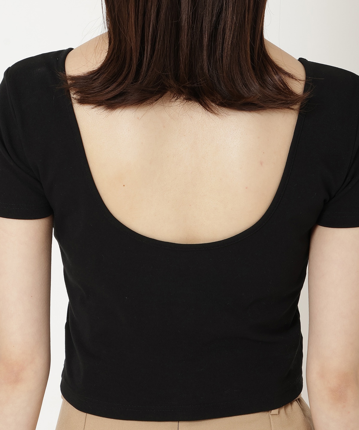 カップ付きTシャツ