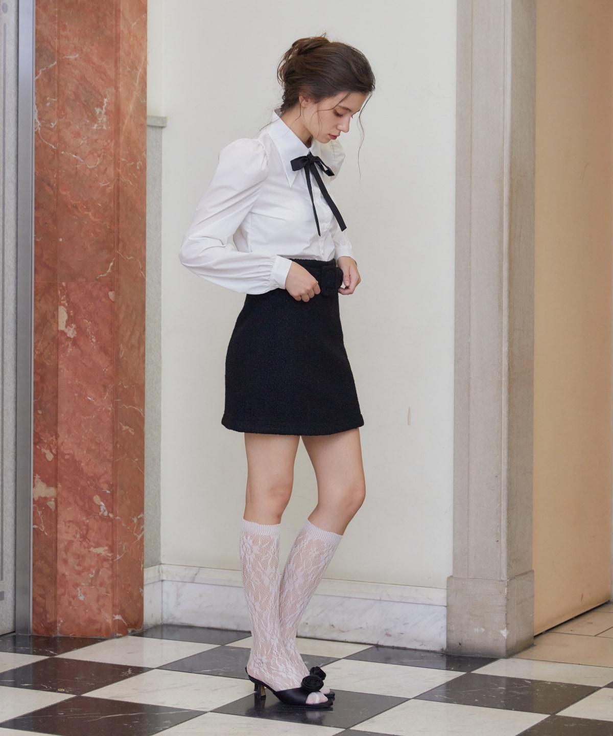 ベルティッドブークレミニスカート