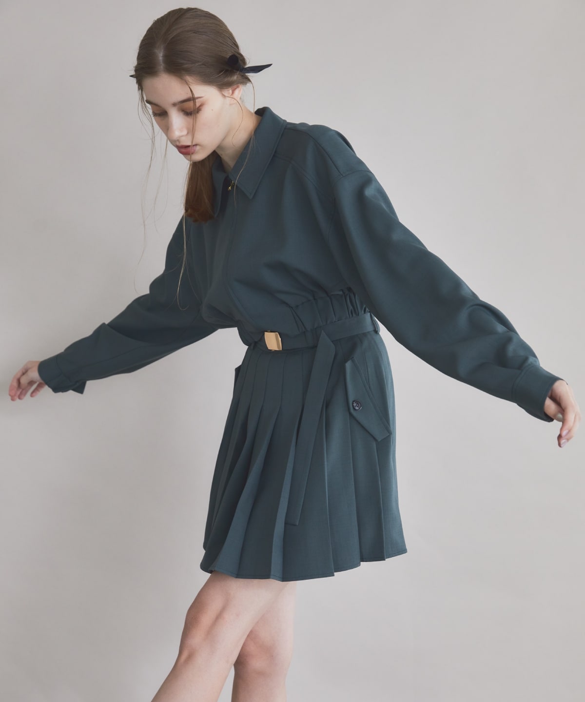 【セットアップ可能】ベルト付きプリーツショートスカート