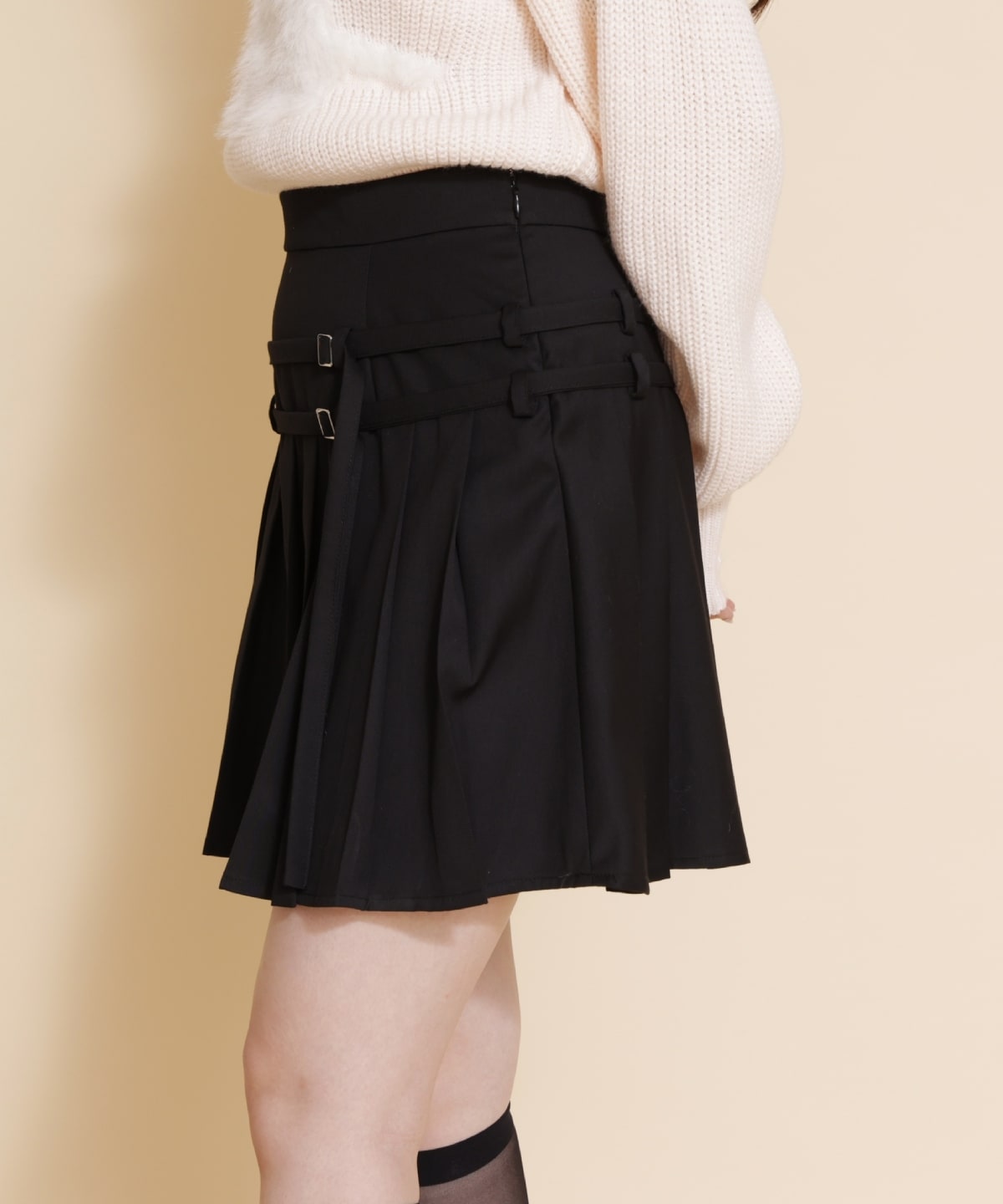 ダブルベルトプリーツミニスカート