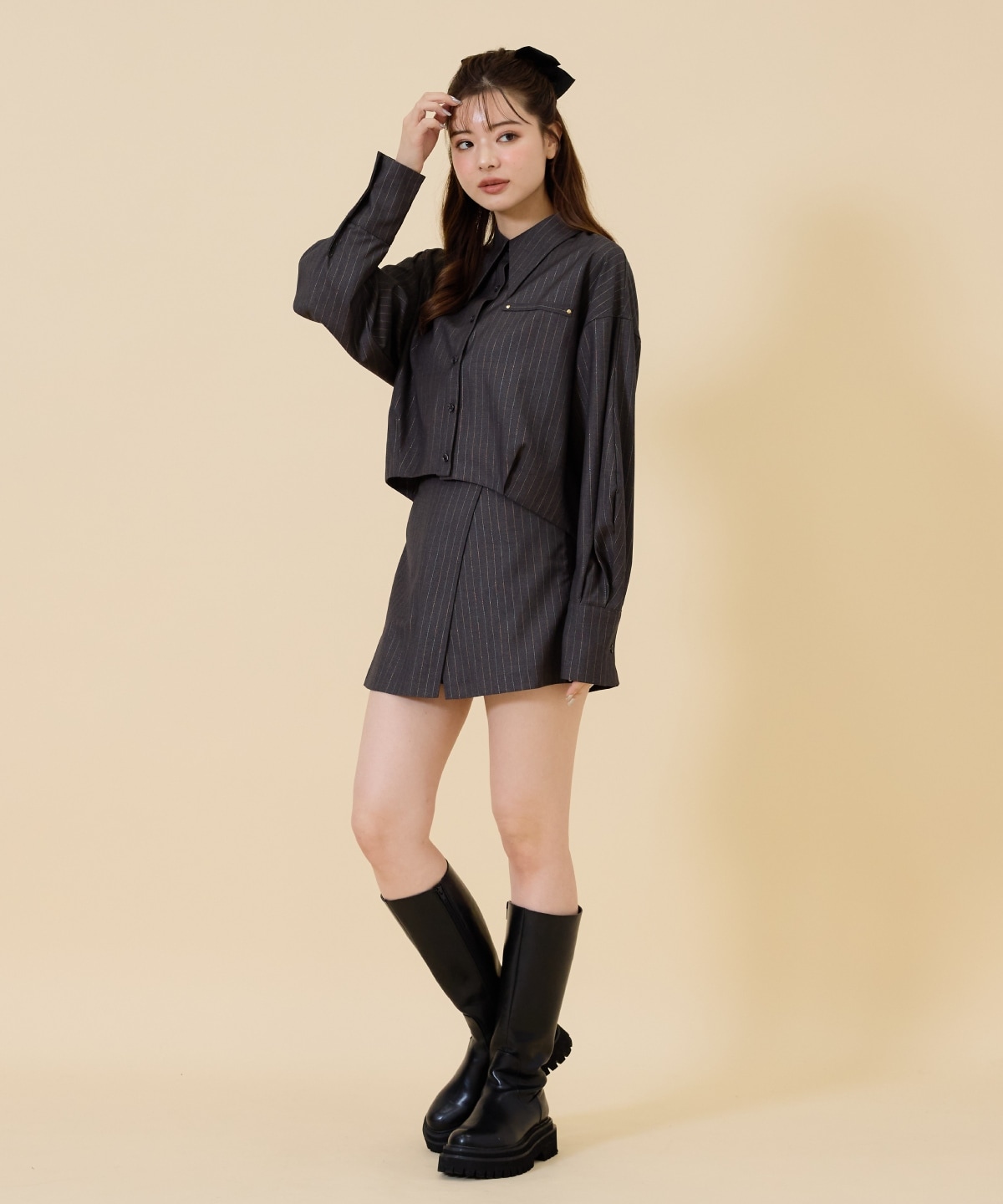 【セットアップ可能】ゴールドラメストライプラップショートパンツ