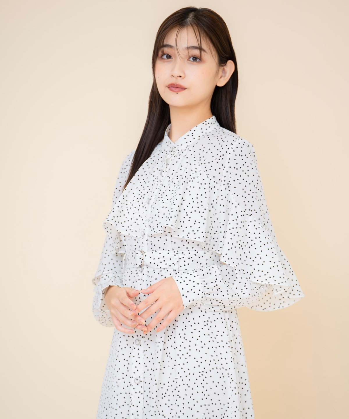 ケープフリルワンピース