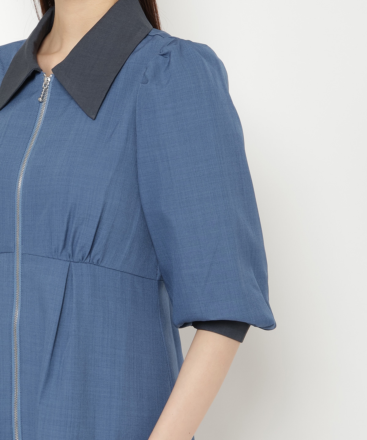 【オンラインショップ・ルミネ店限定】バイカラーフロントジップミニワンピース