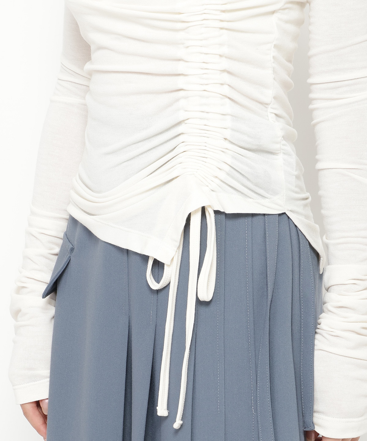 シャーリングリボンアシメトップス