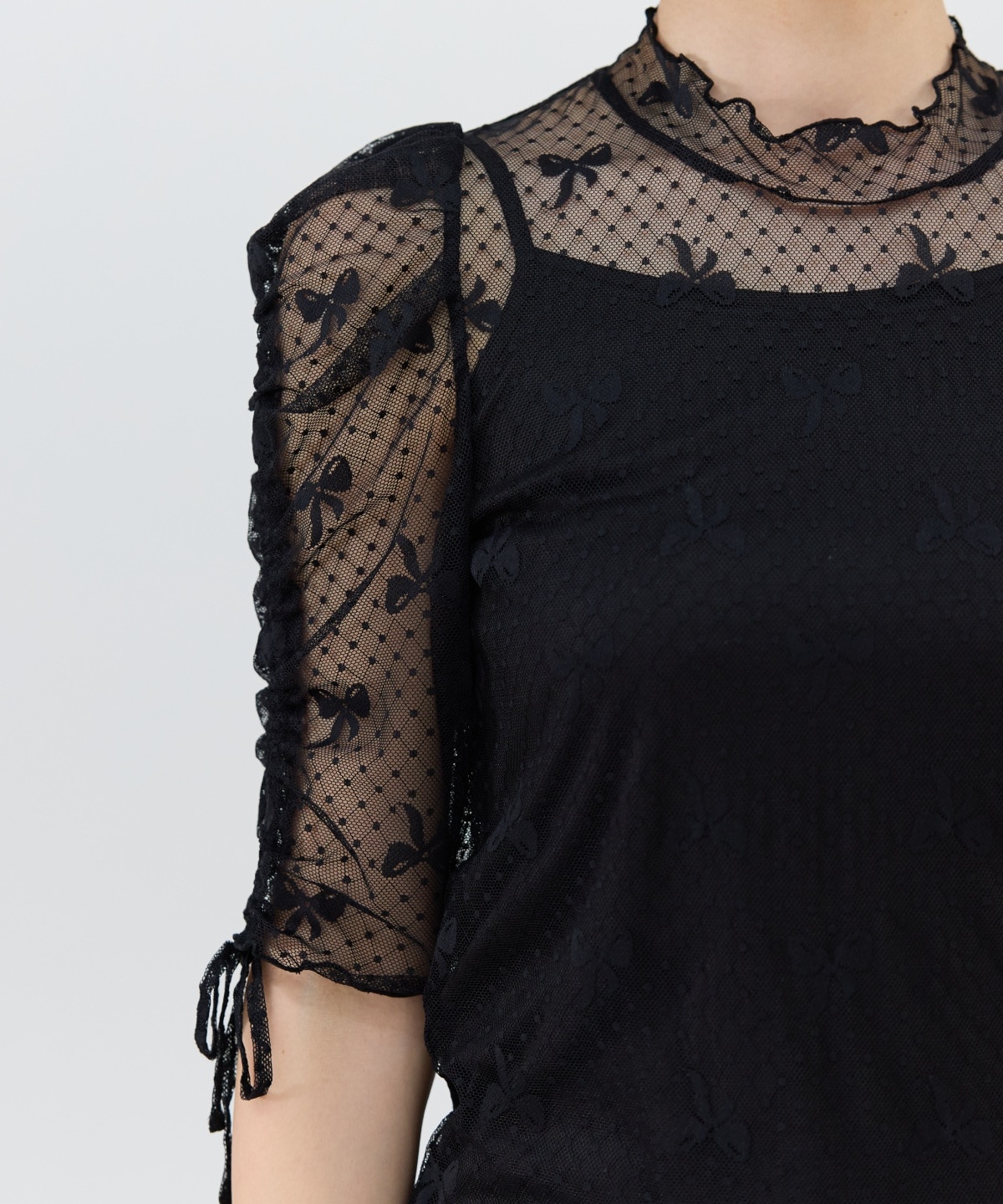 ミニリボン柄シアートップス