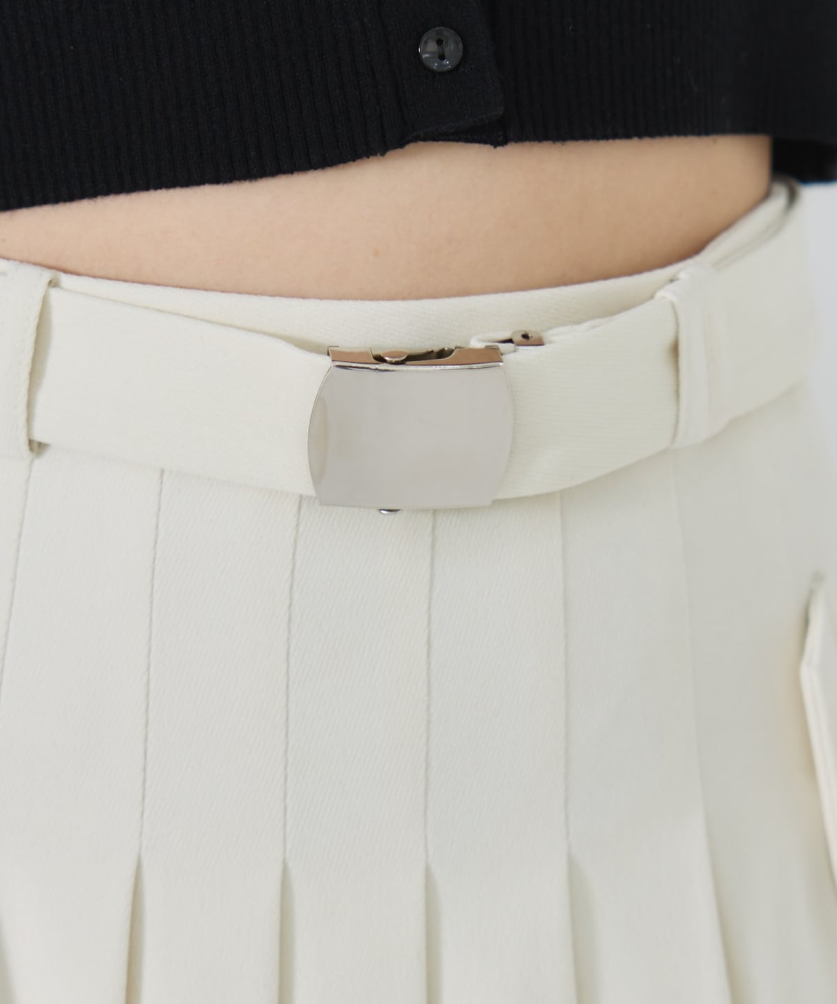 【セットアップ可能】ベルテッドプリーツミニスカート