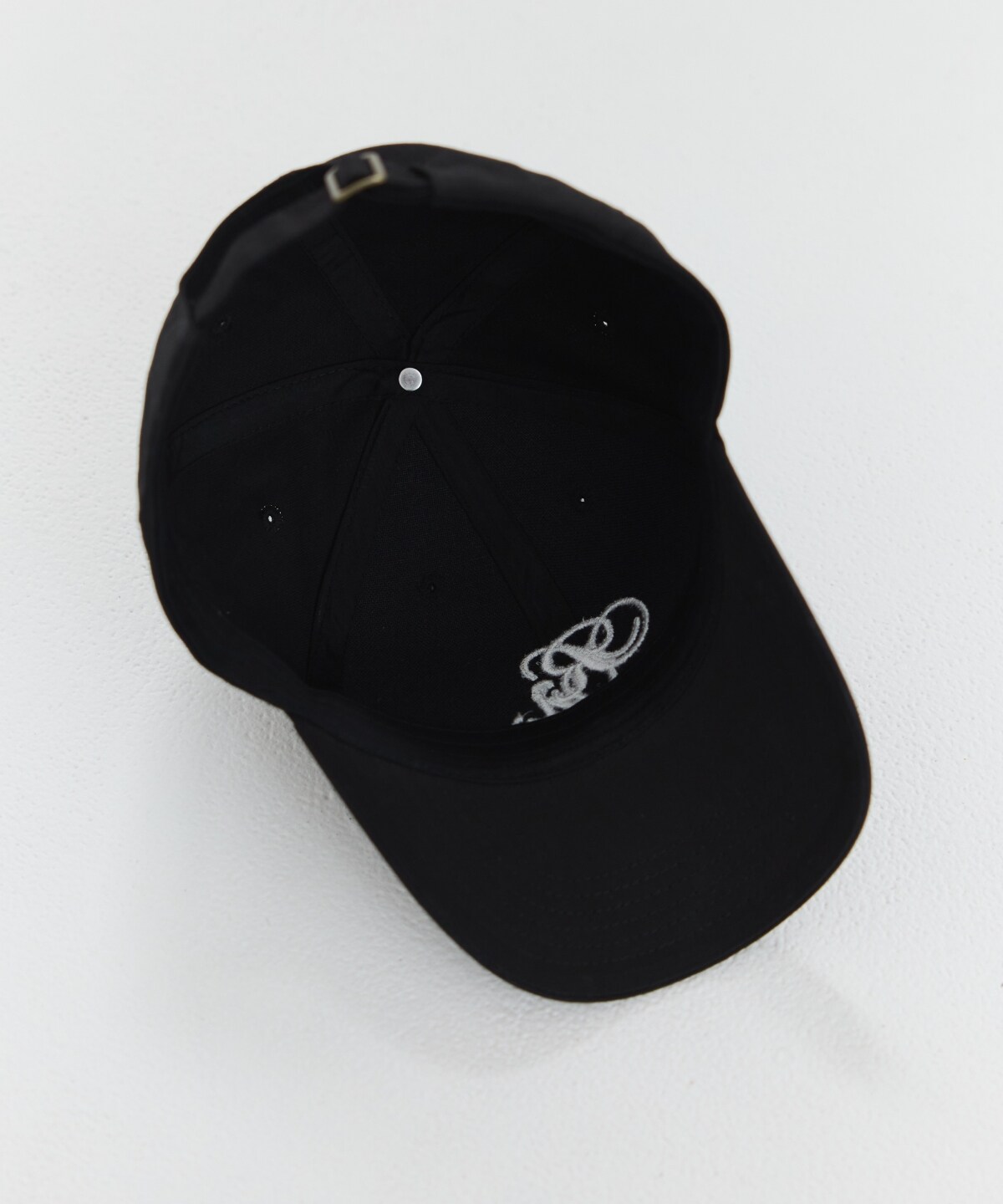 オリジナルロゴ刺繍キャップ