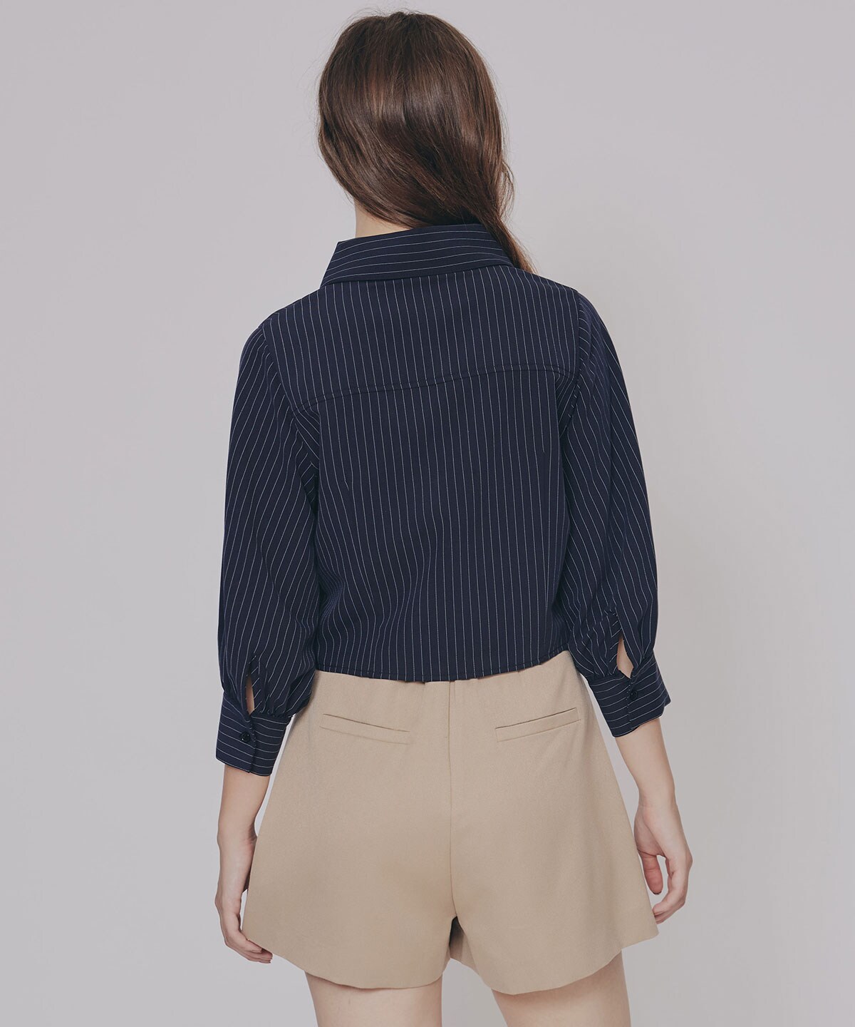 ビジューロゴストライプシャツブラウス
