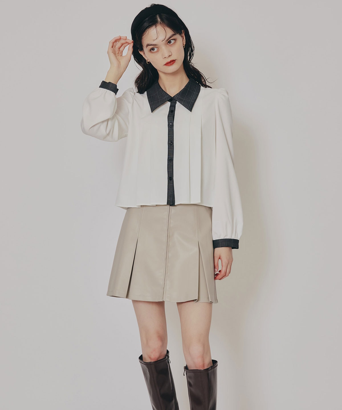 チェックバイカラーリボンタイブラウス