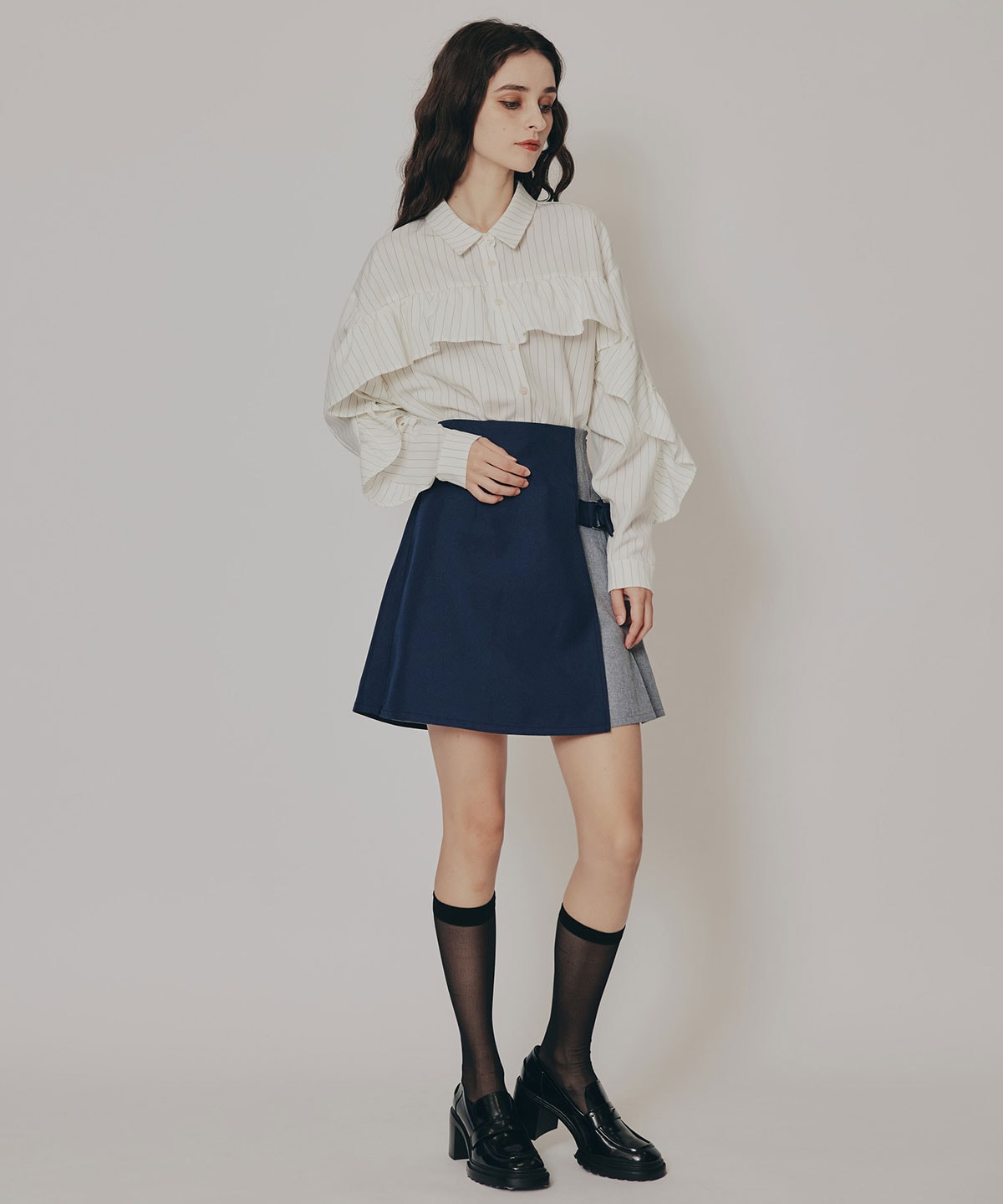 フリルラインストライプブラウス