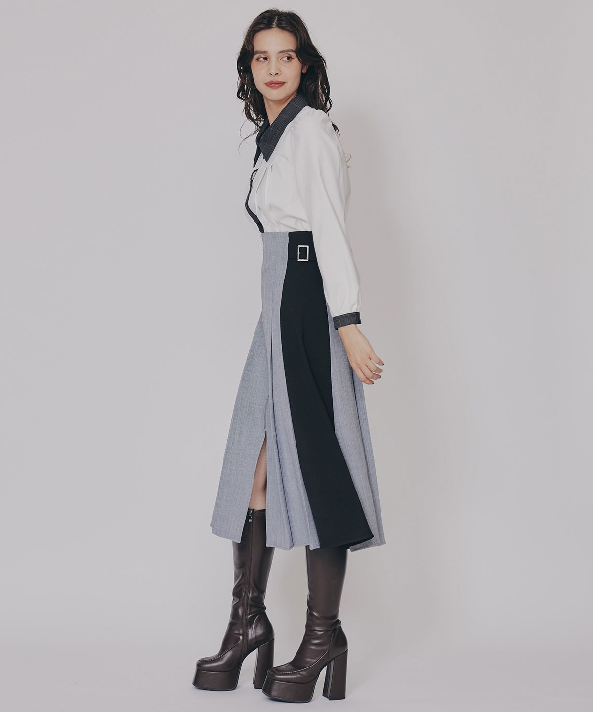 フロントジップバイカラーミディスカート