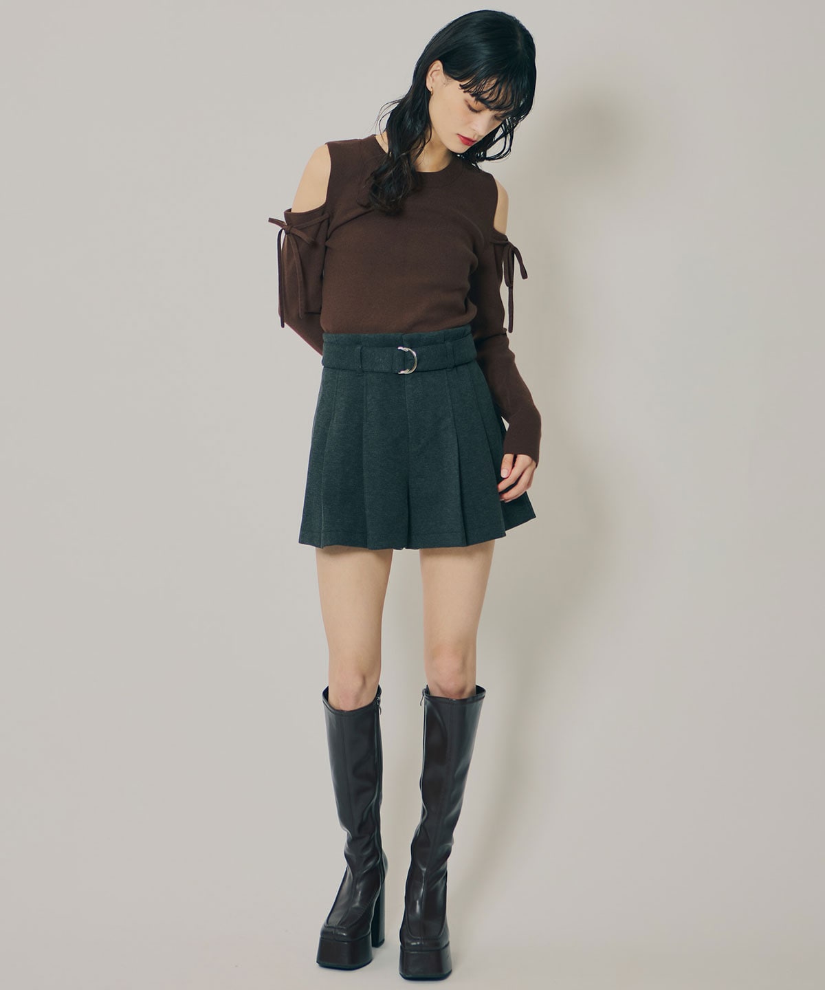 ウールライクタックショートパンツ