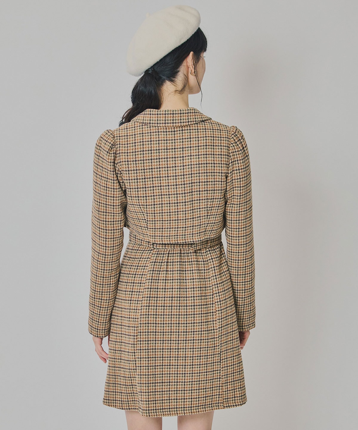 ハウンドトゥースショートジャケット×ミニワンピース