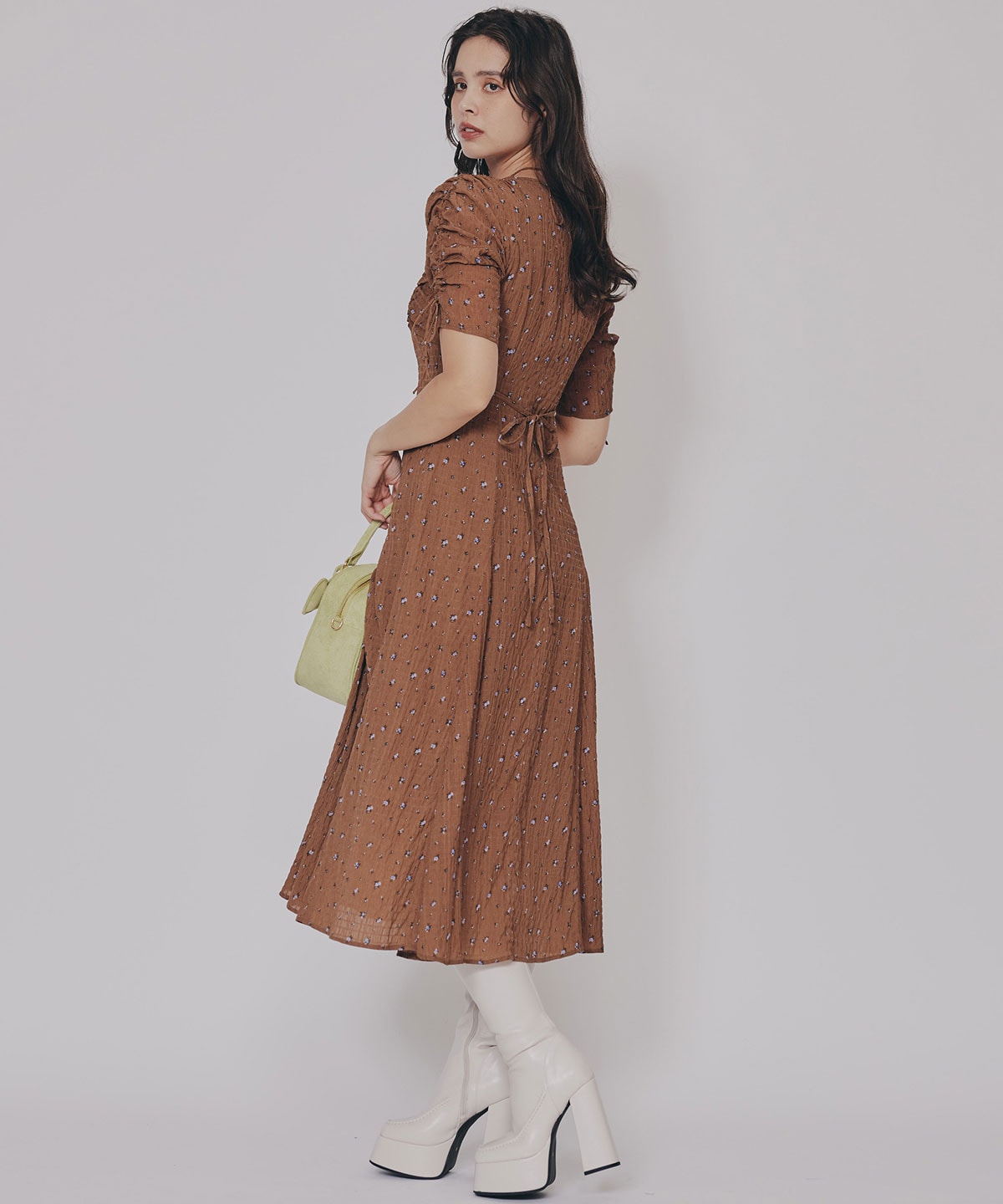 ミニフラワーイレヘムロングワンピース