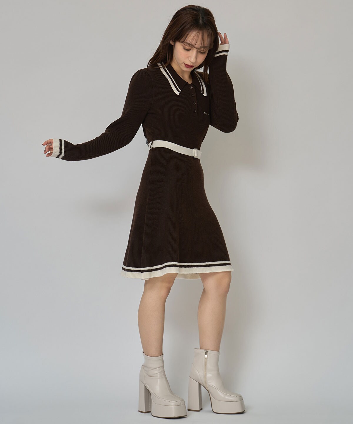 バイカラーポロニットロングスリーブミニワンピース