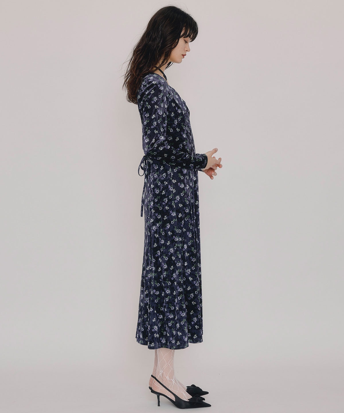 クロスリボンフラワーベロアロングワンピース