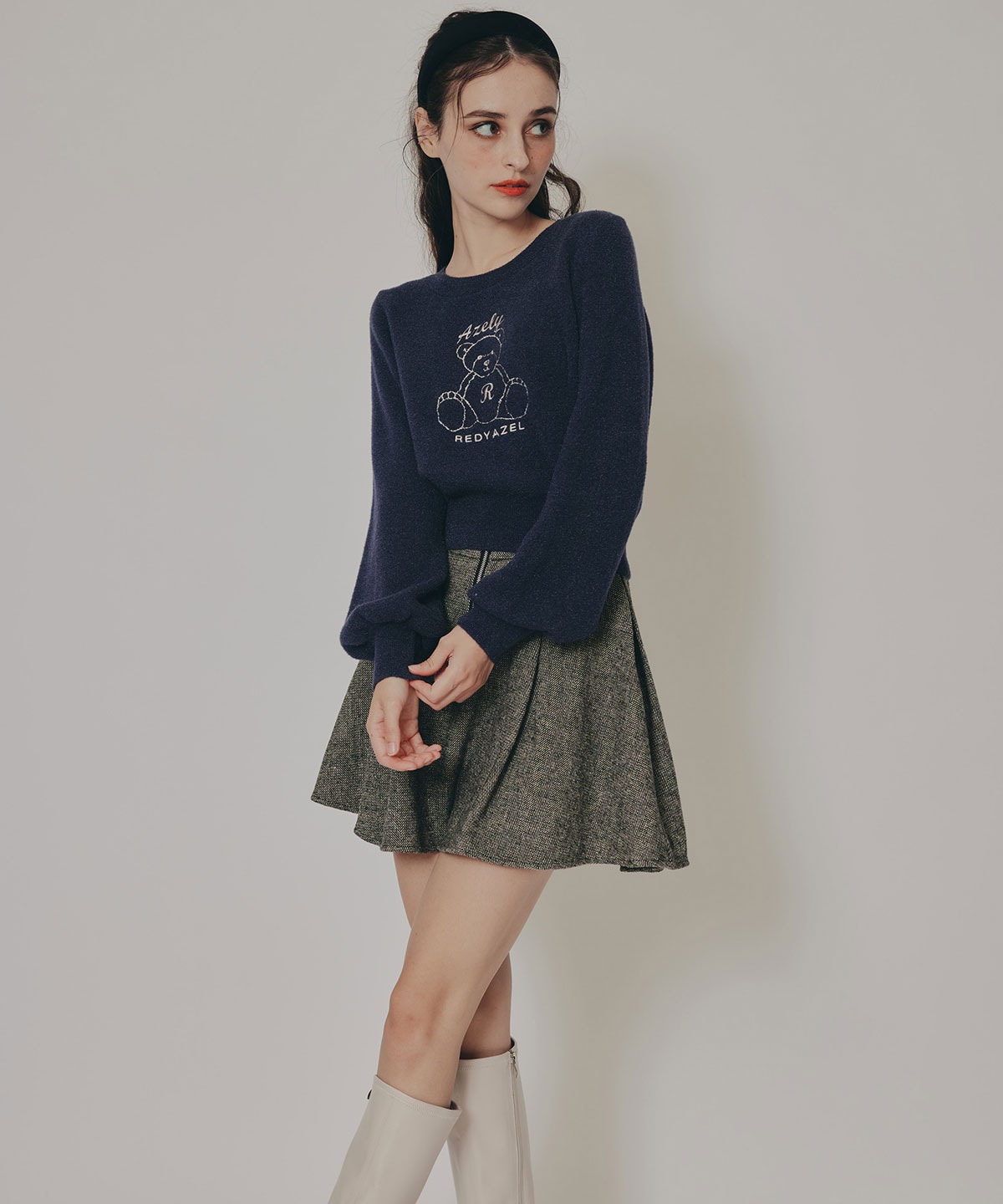 Azelyフラッフィニットプルオーバー