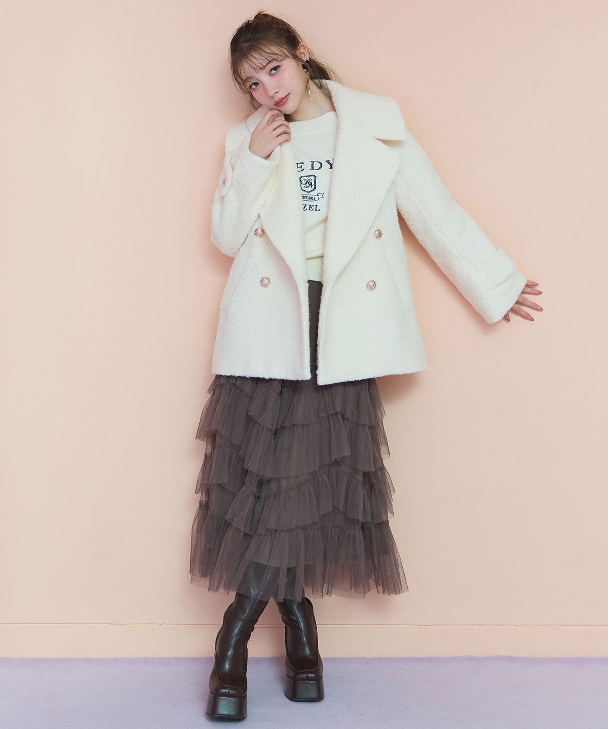 ビジューロゴエンブロイダリーニットプルオーバー