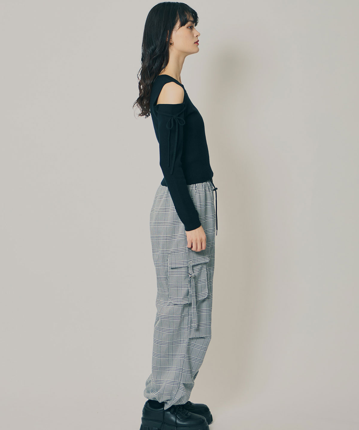 リボンオフショルダーニットトップス