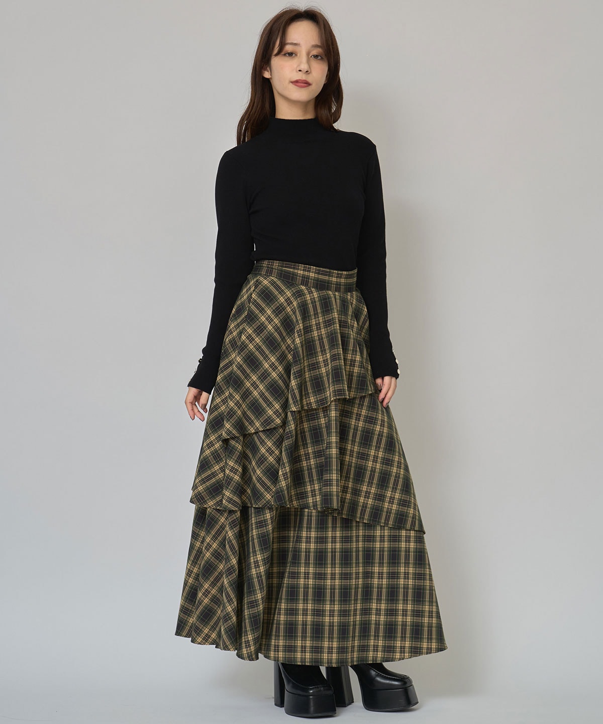 2WAYハイネックボタンニットトップス