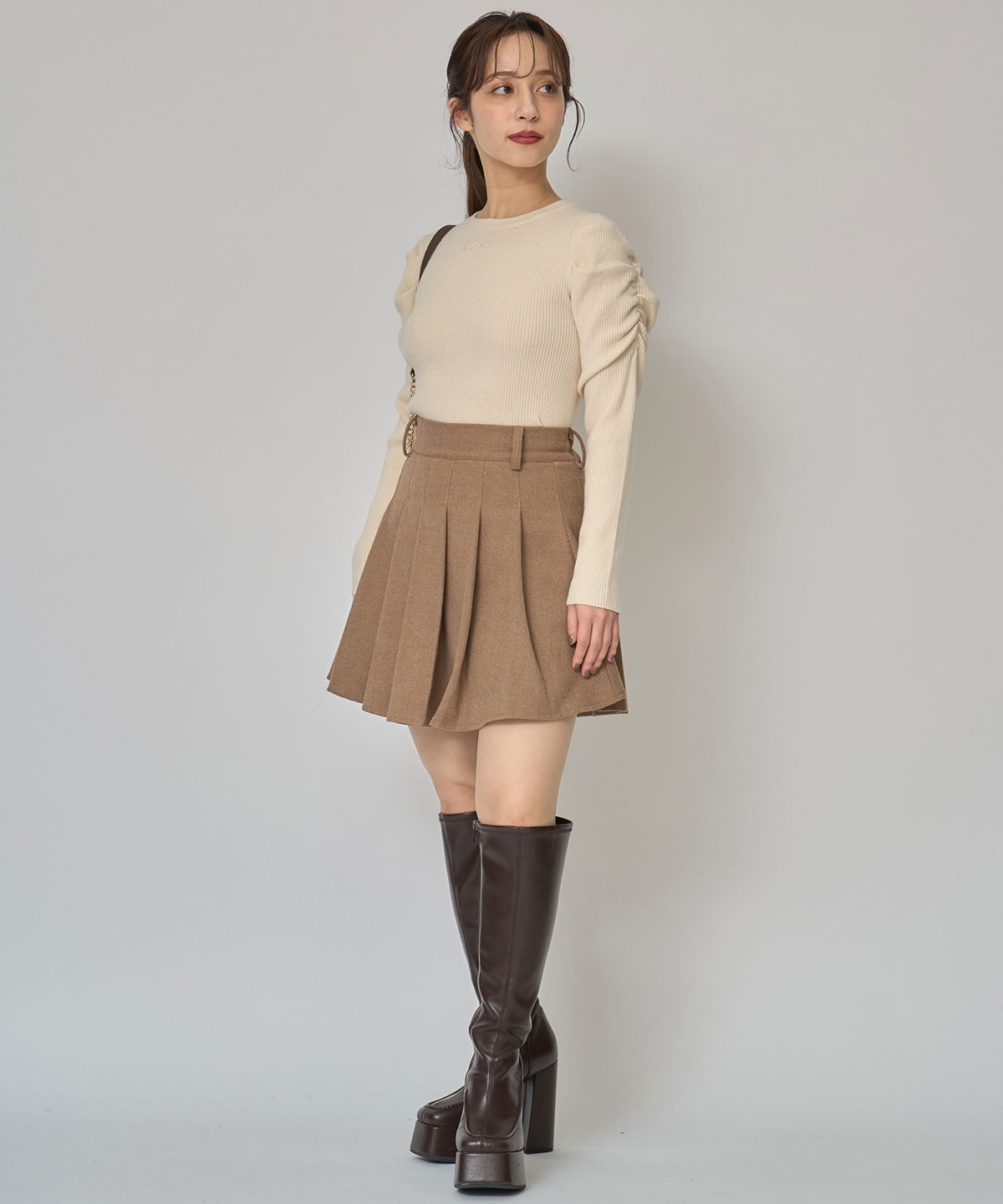 パワショルロゴリブニットトップス