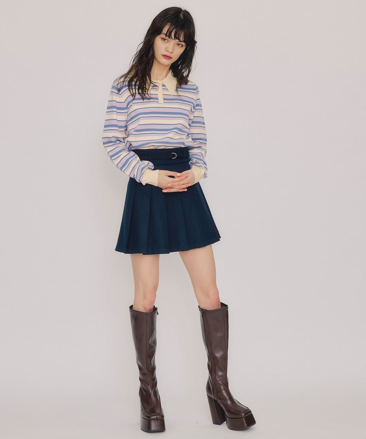 マルチボーダーロゴニットプルオーバー