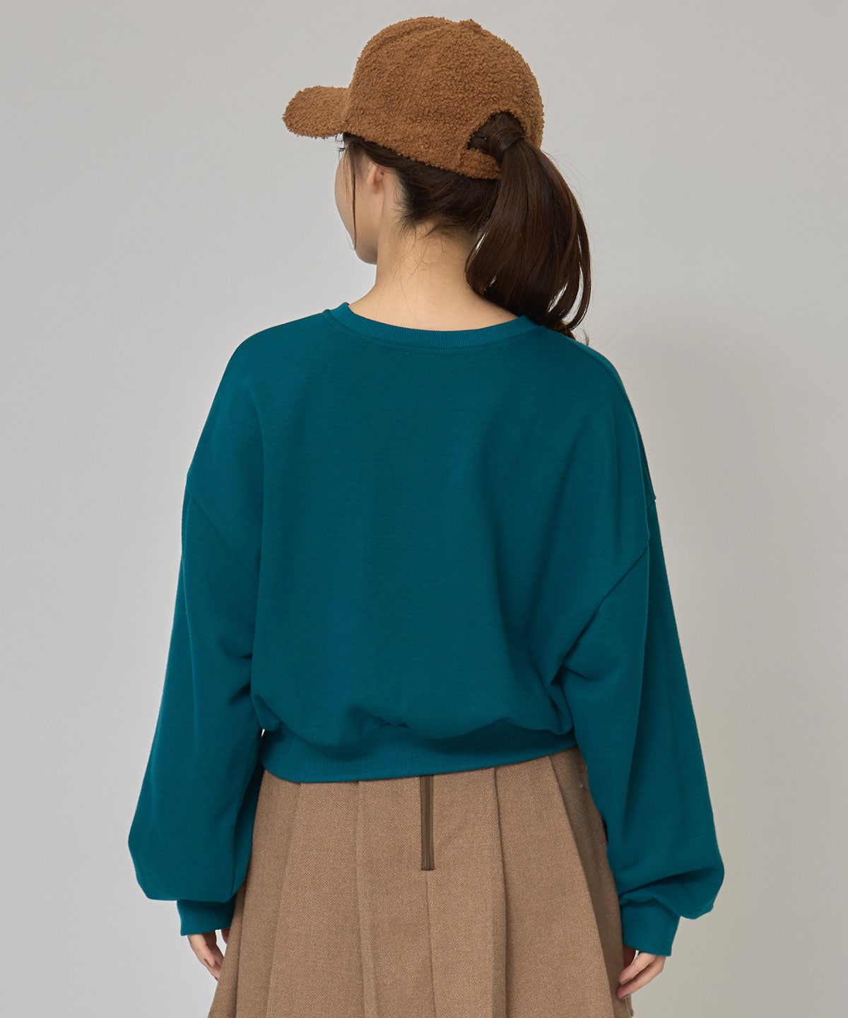 アゼルクラブカレッジロゴスウェットプルオーバー