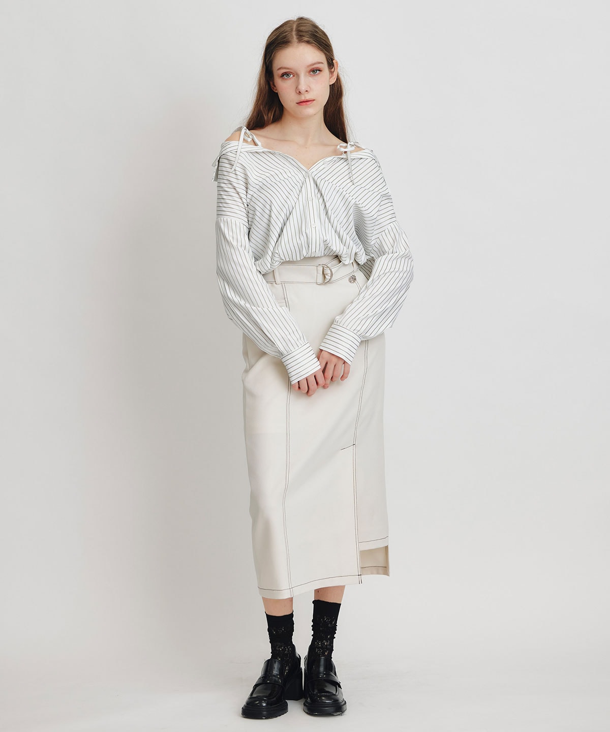 ベアレイヤードストライプバルーンオフショルブラウス