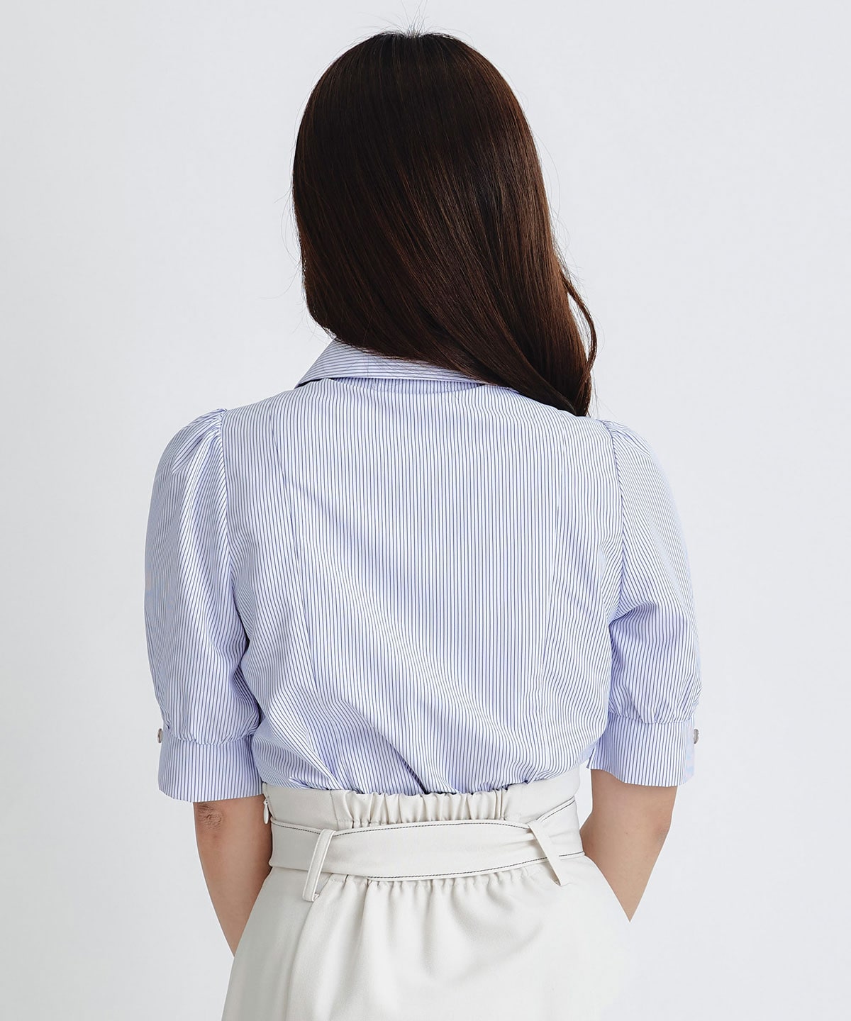 ロゴリボンパフスリーブブラウス