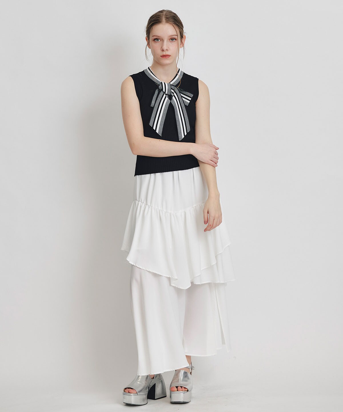 エアリーティアードロングスカート