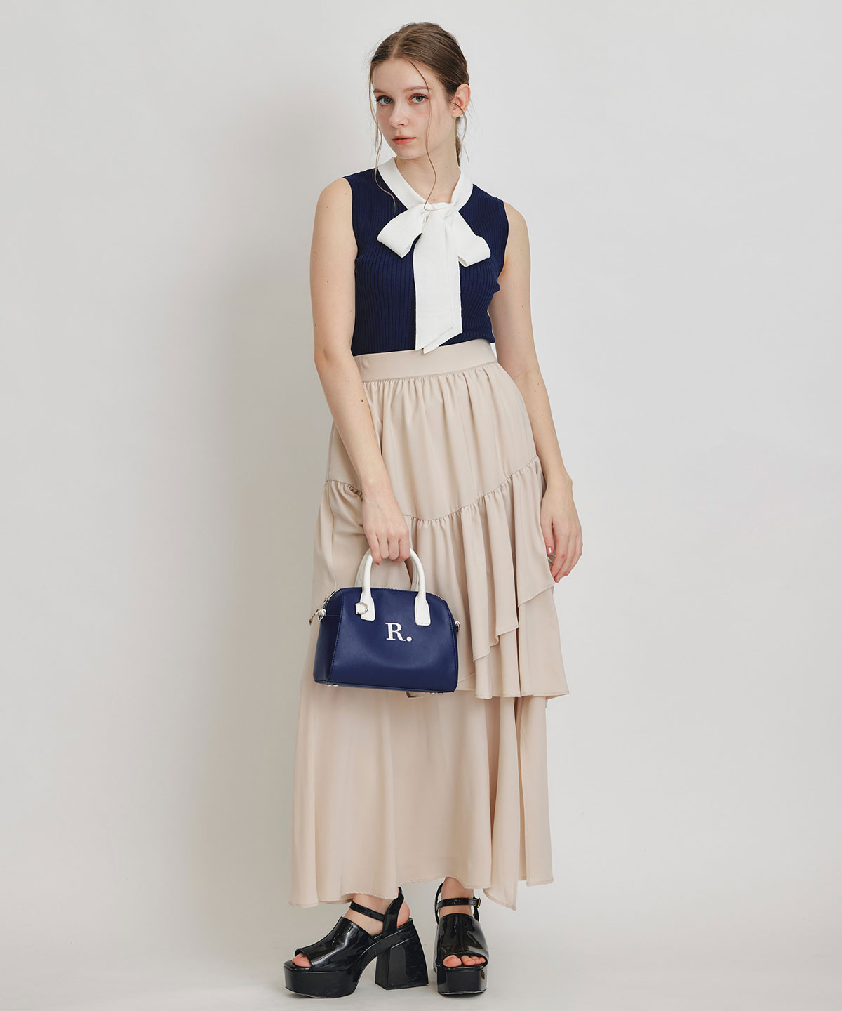 エアリーティアードロングスカート