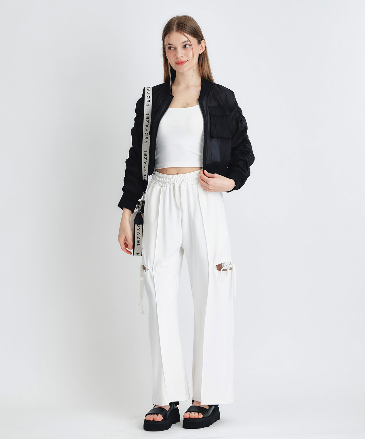 サイドカッティングリボンワイドパンツ