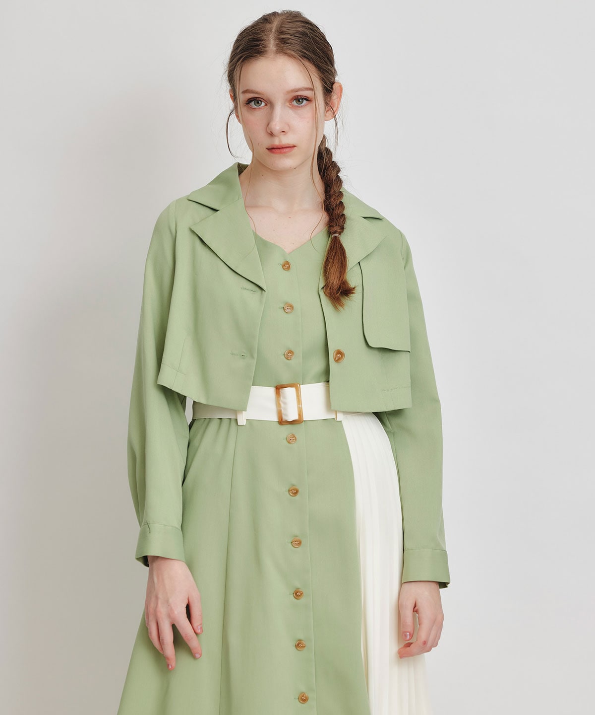 トレンチディティールショートシャツジャケット×バイカラープリーツフレアロングワンピースセットアップ