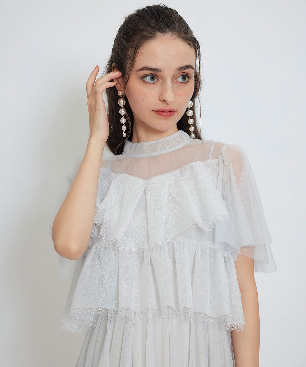 チュールレースティアードトップス×キャミソールフレアロングドレス