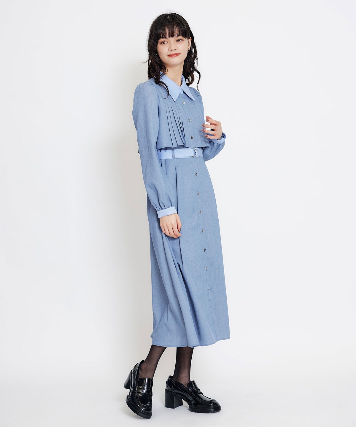 フロントプリーツリボンタイフレアロングワンピース