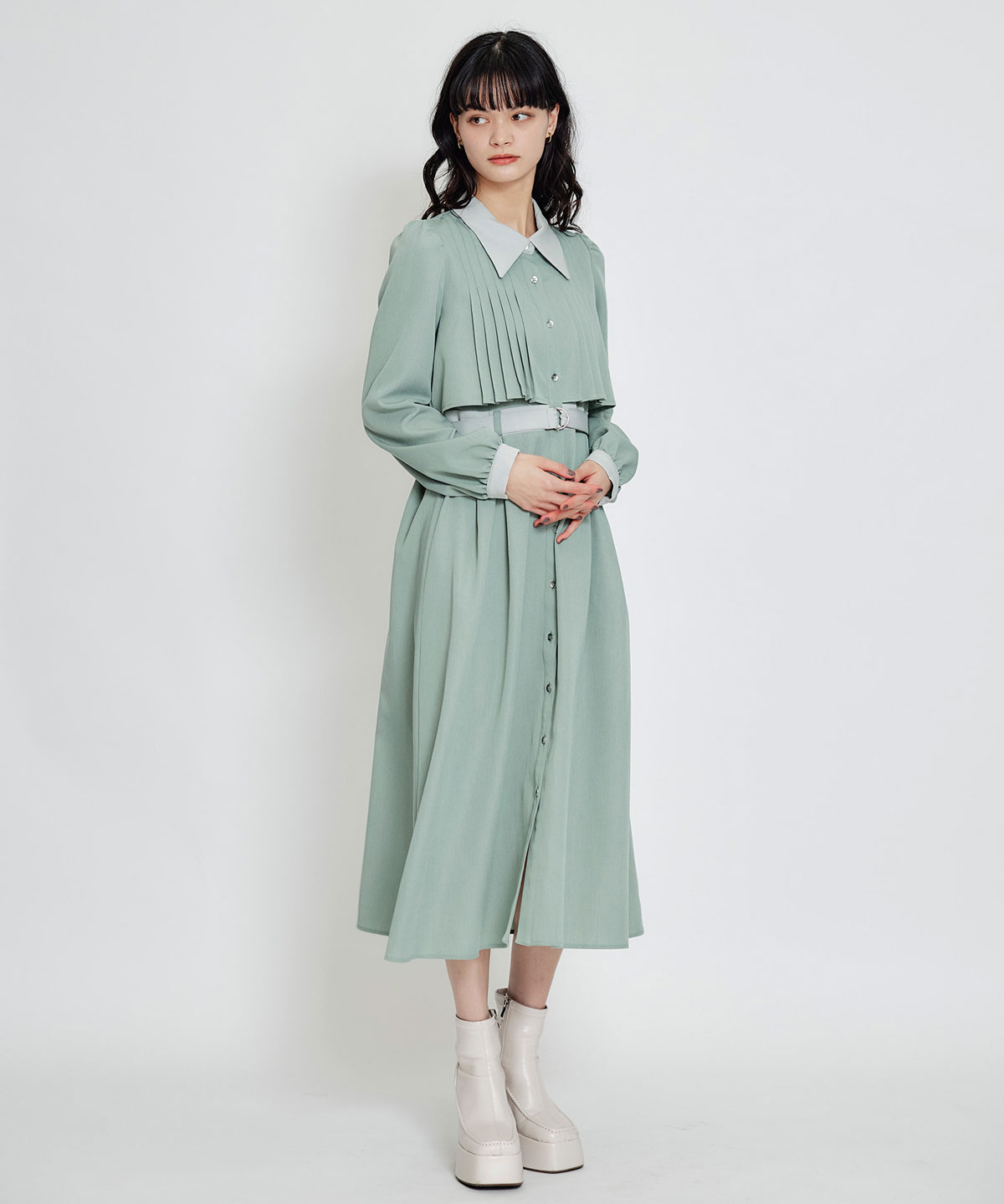 フロントプリーツリボンタイフレアロングワンピース