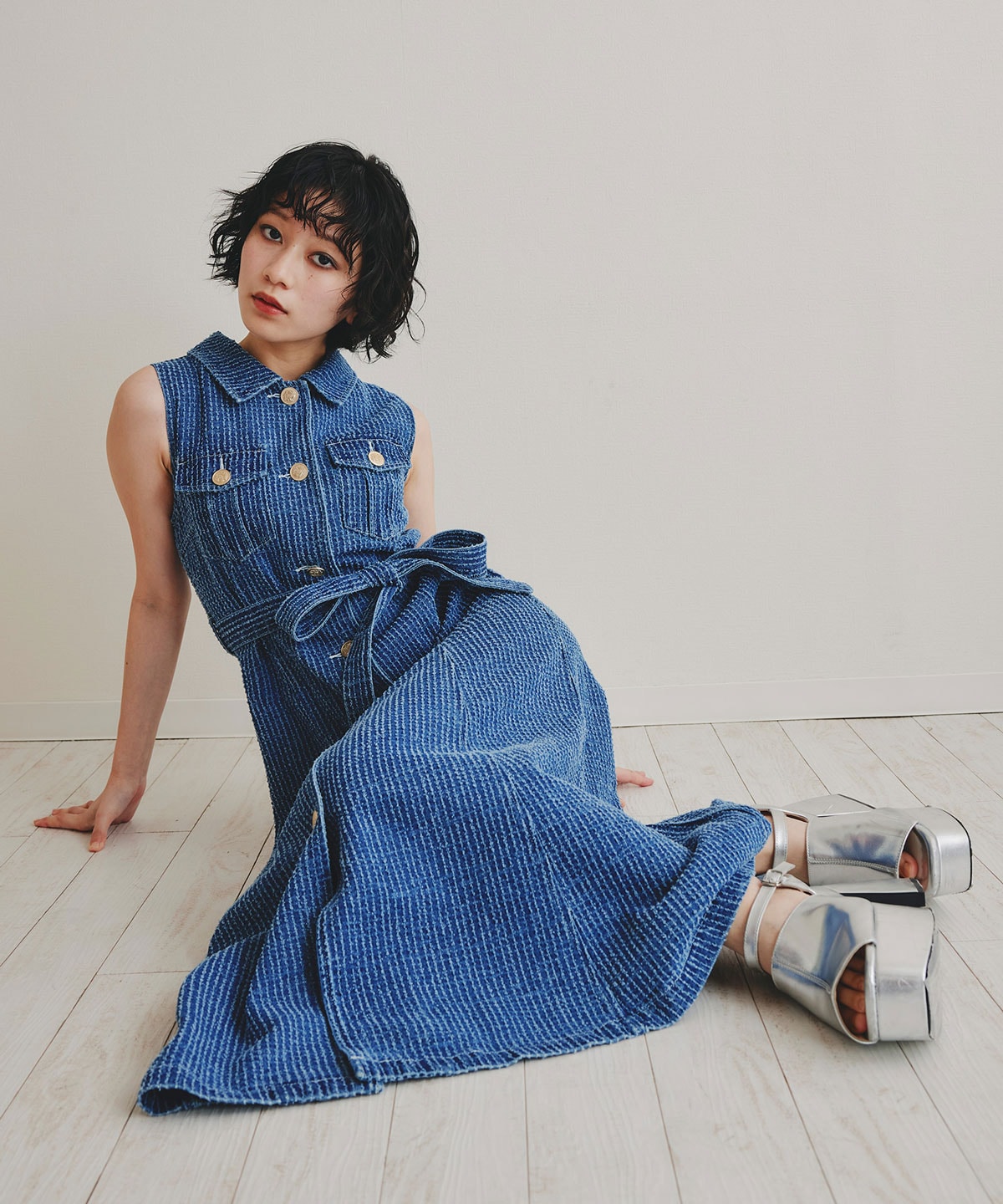 レーザーカットデニムロングシャツワンピース