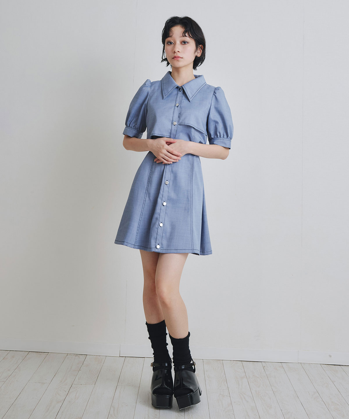 ステッチバイカラーレイヤードフレアミニワンピース