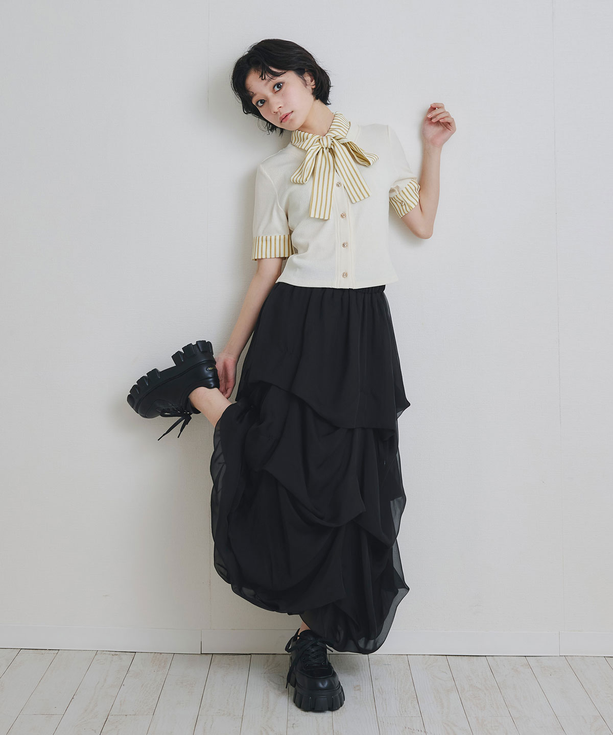 ストライプリボンタイレイヤードニットトップス