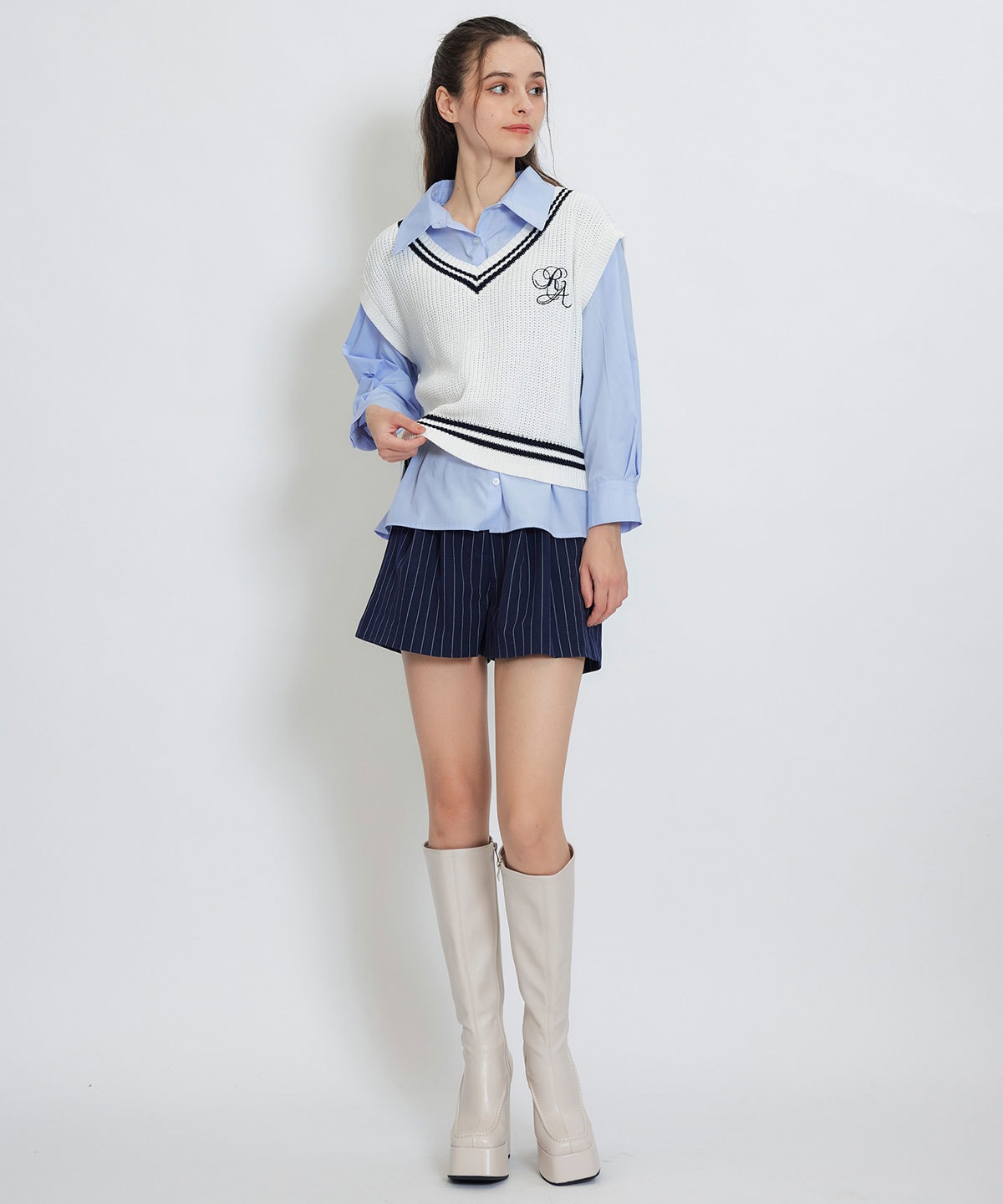 カレッジライクラインベスト×シャツブラウス