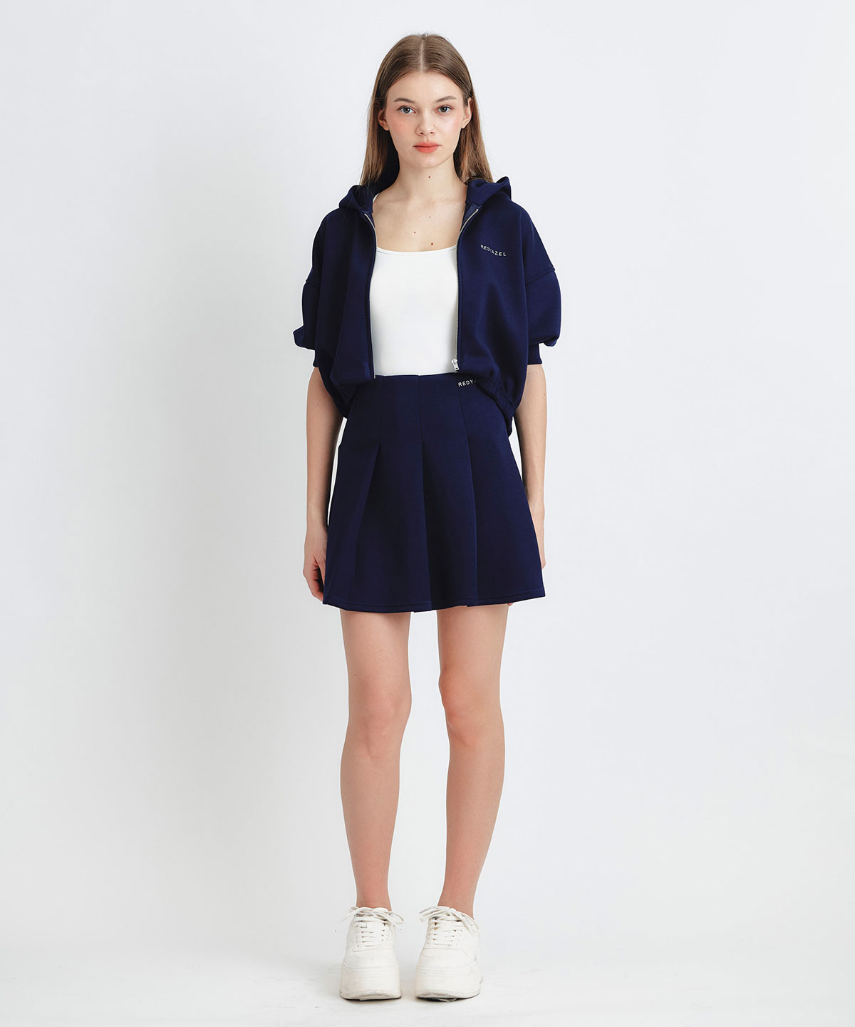 ダンボールZIPショートパーカー