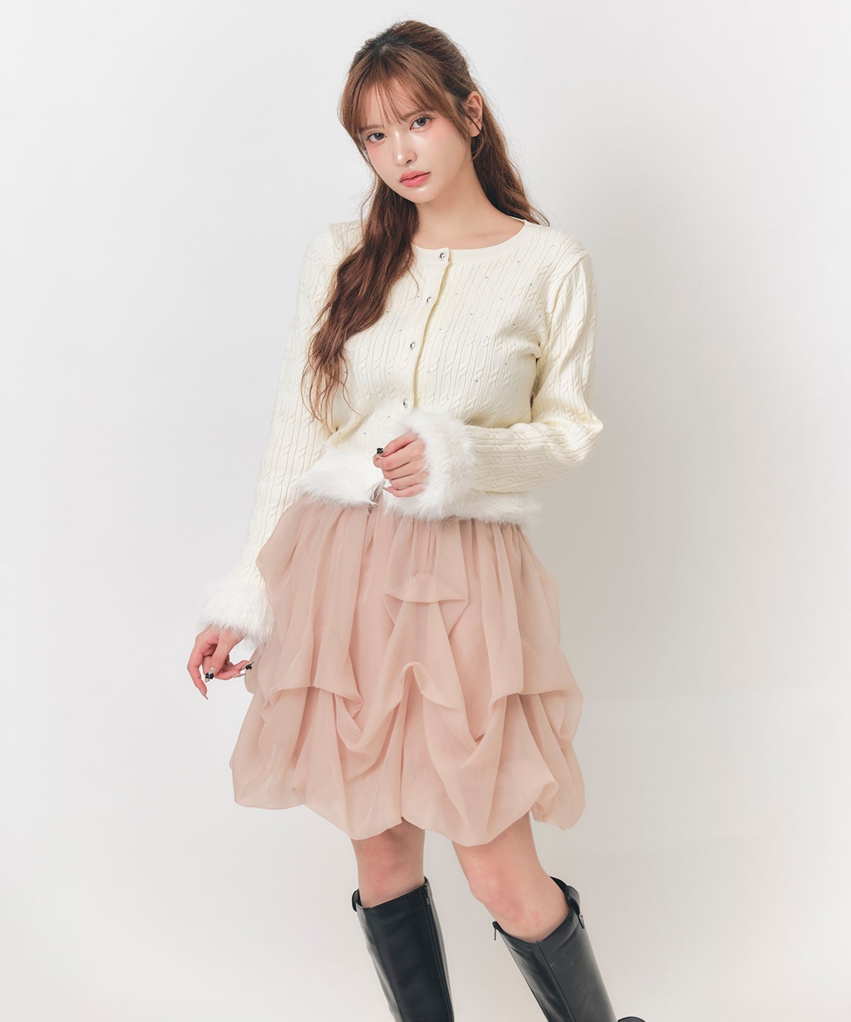 ホットフィットビジューミニケーブルファーニットカーディガン