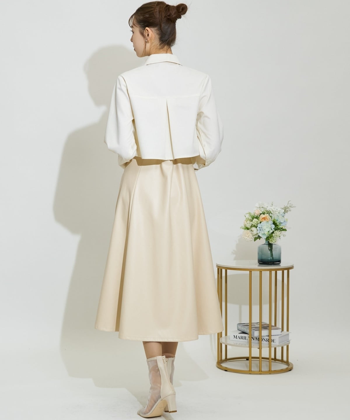 エコレザーパネルフレアスカート