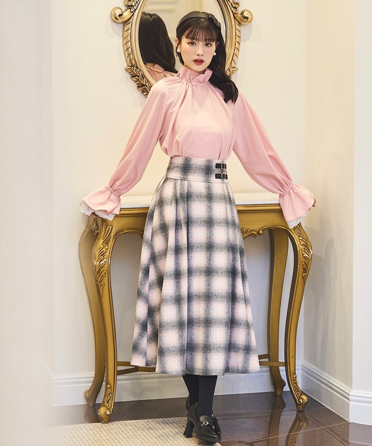 【鶴嶋乃愛コラボ】フリルハイネック2WAYリボンブラウス