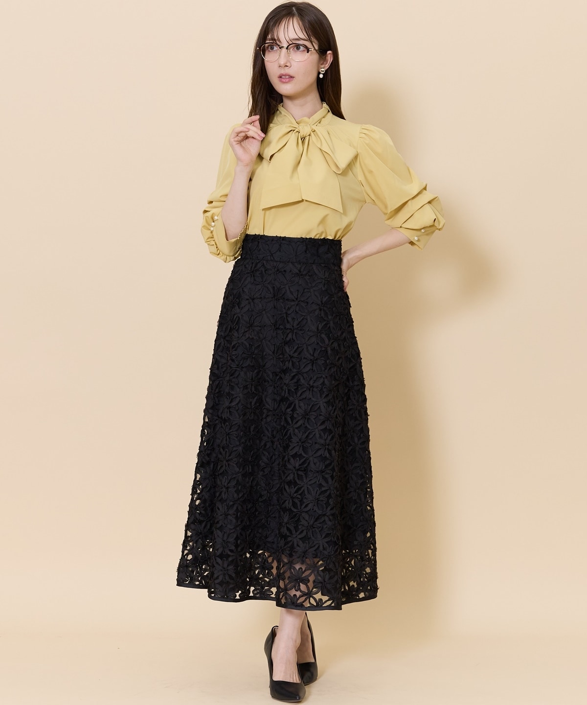 AUTUMNタックスリーブボウタイブラウス