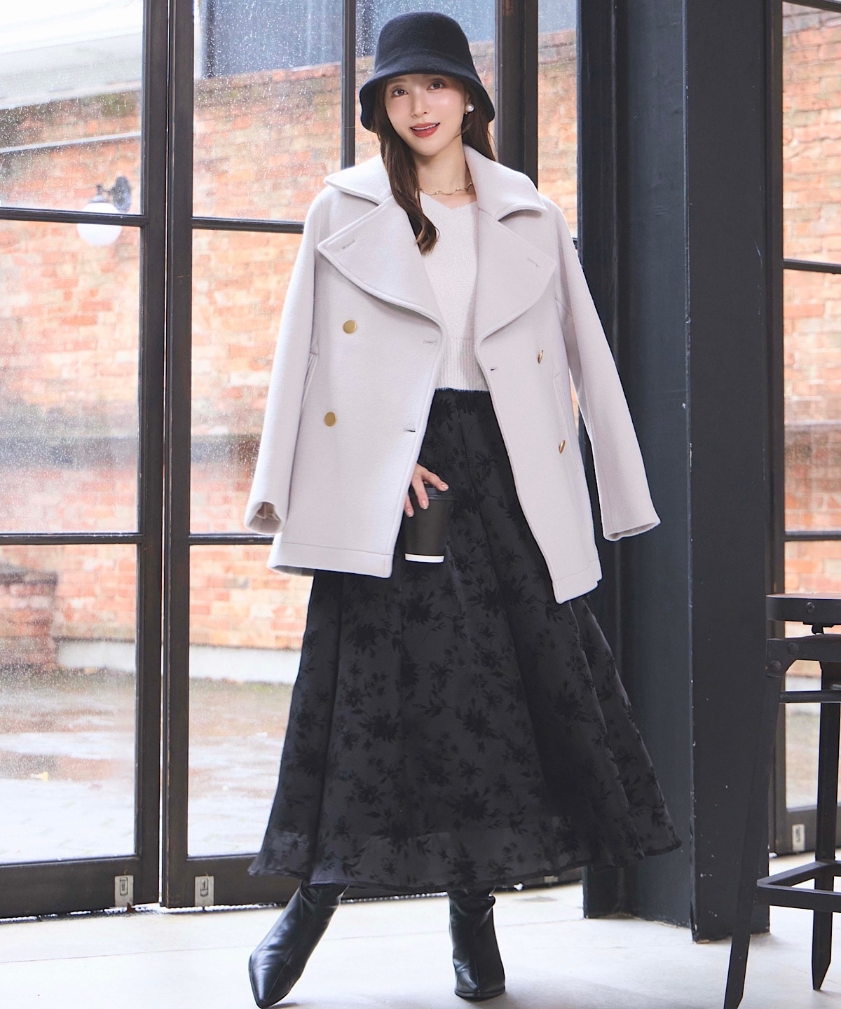 Vネックミニフラワースパンコールニットプルオーバー