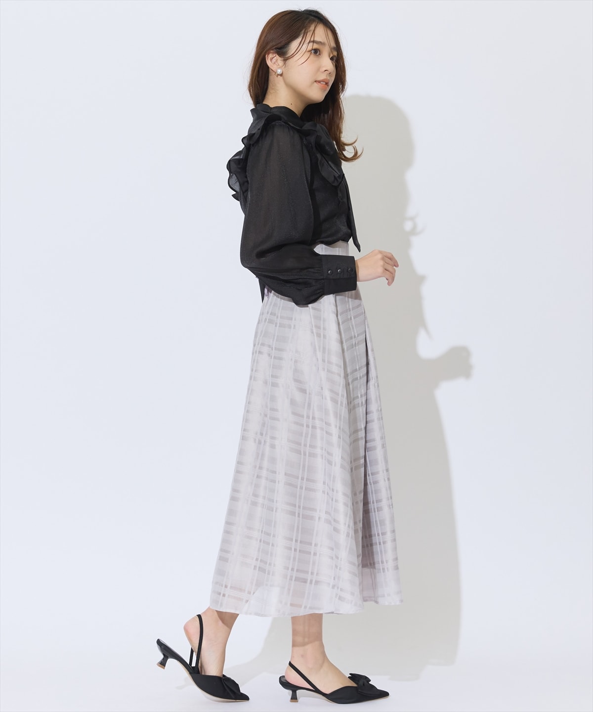 クレープフリルボウタイブラウス